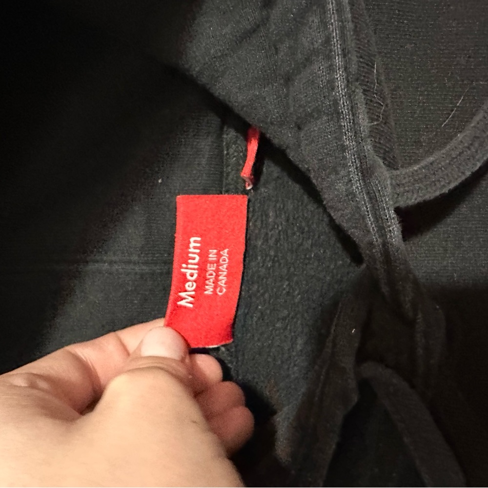 Supreme authentic hoodie size medium - Picture 2 of 4